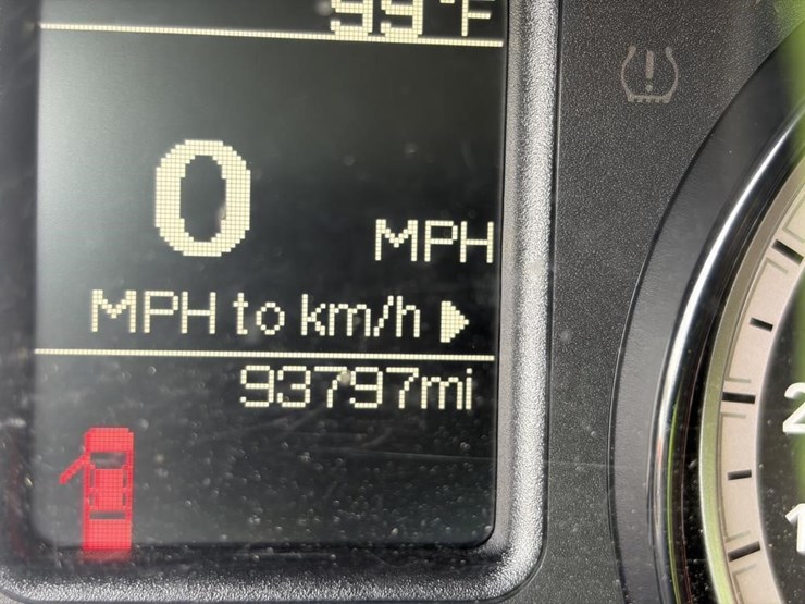 2016-dodge-1500-image-14