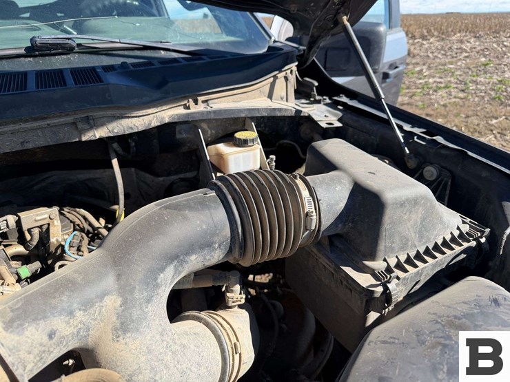 2021-ford-f150-image-31