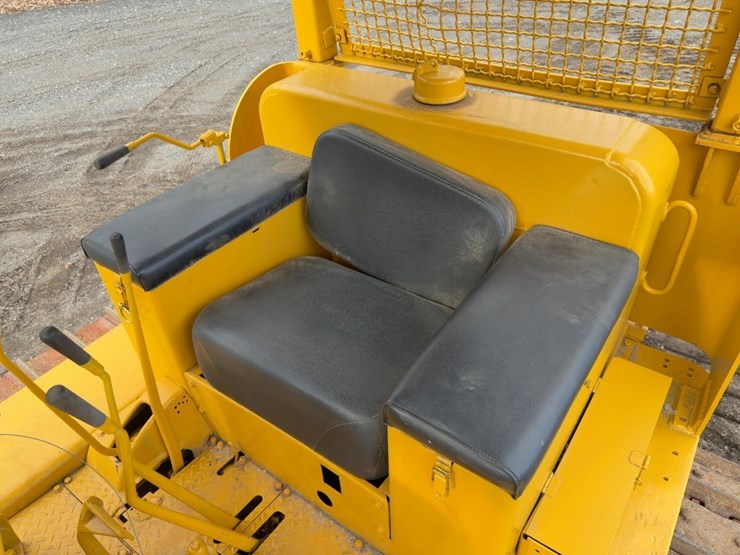 1966-caterpillar-d6b-image-28