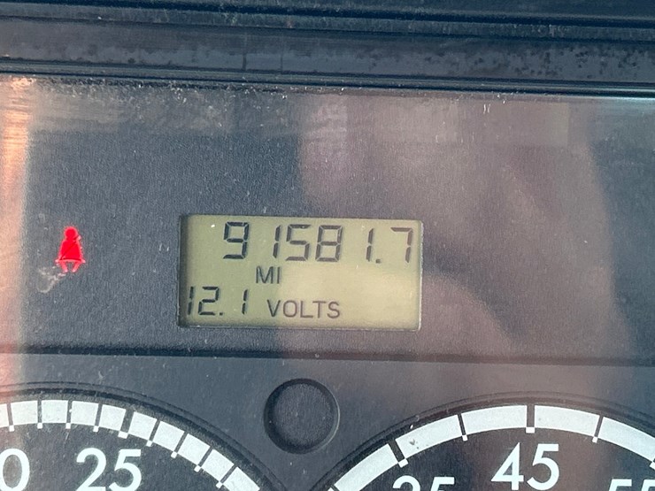 2002-massey-ferguson-8-image-77