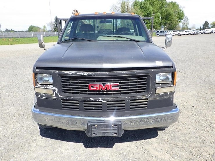 1996-gmc-3500-image-2
