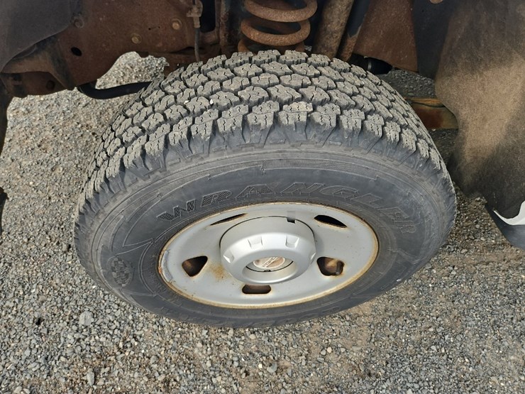 2009-ford-f250-xl-image-10