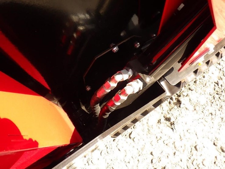 2026-sdlool-v1000-skid-steer-tracked-loader-image-7