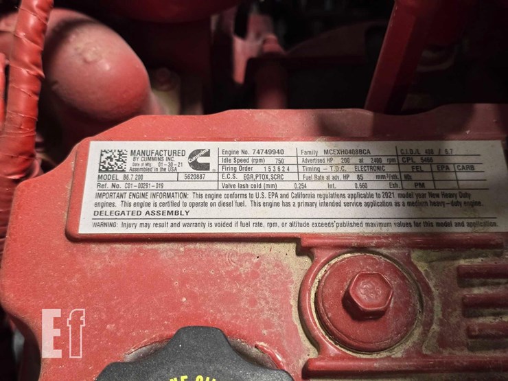 2022-freightliner-business-class-m2-106-image-25