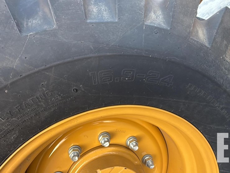 caterpillar-910-image-15