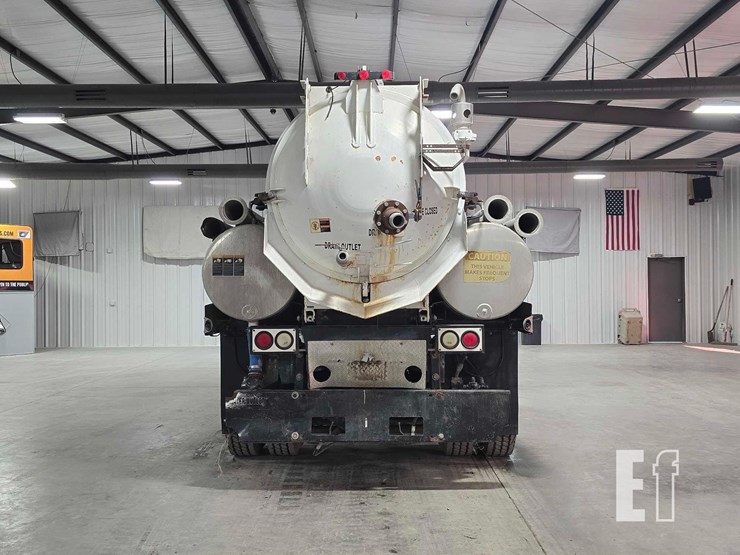 2007-international-durastar-4300-image-8