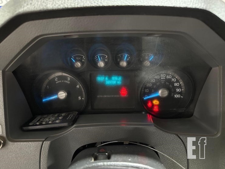 2015-ford-f750-sd-image-26