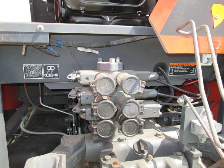 2022-kubota-m6s-111-image-14
