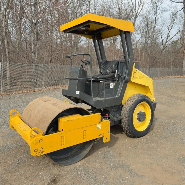 2016 BOMAG BW124DH-40