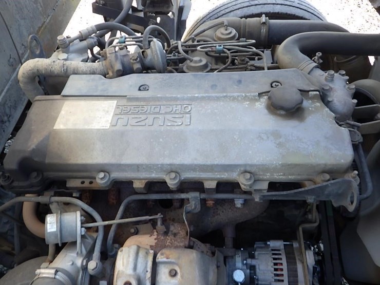 1999-isuzu-nqr-image-16