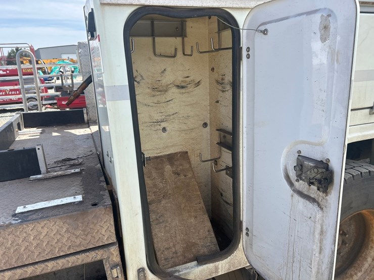 2014-international-4400-sba-image-37