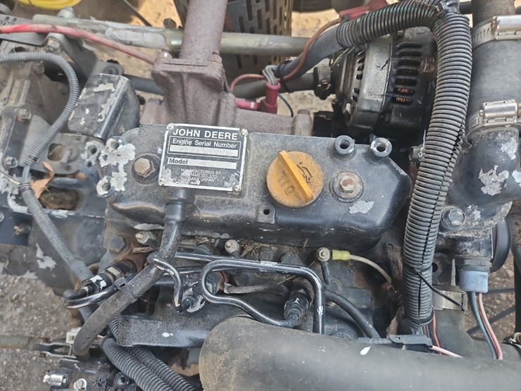 john-deere-progator-2030-image-10