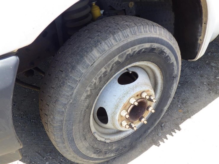 2002-ford-f350-image-14