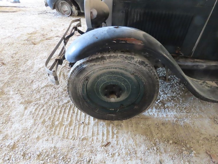 1928-chevrolet-4dr-sedan-image-4