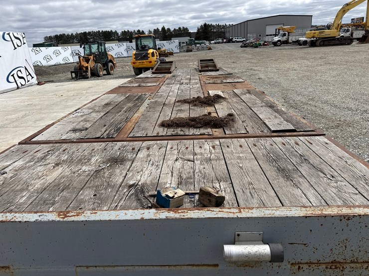 2005-massey-ferguson-8-image-27