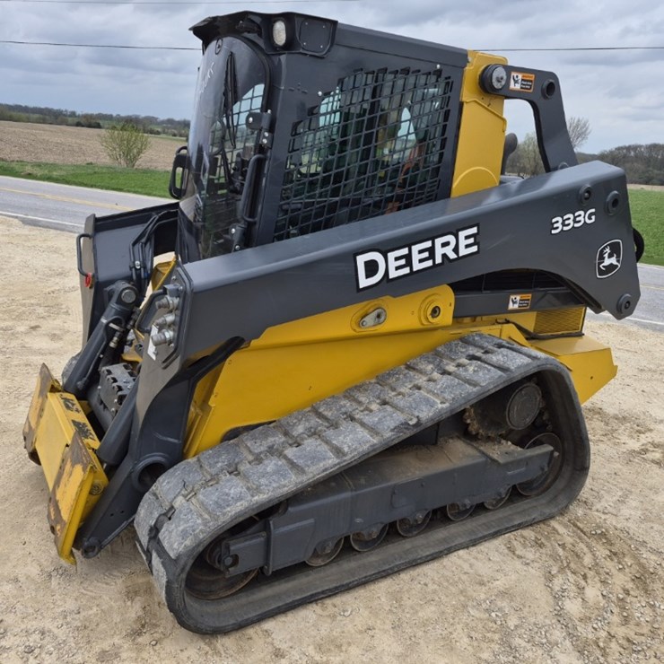 2019 DEERE 333G
