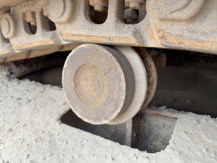 2006-volvo-ec140b-lc-image-28