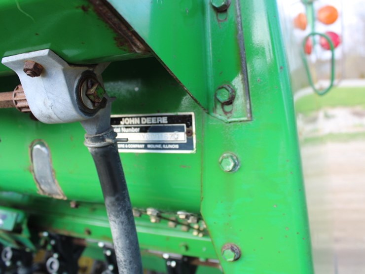 john-deere-750-image-25