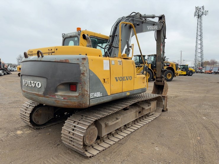 2006-volvo-ec140b-lc-image-5