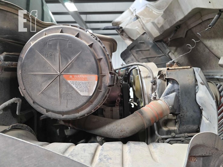 2007-international-durastar-4300-image-27