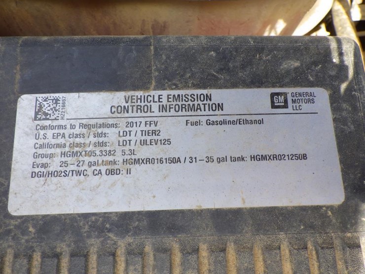 2017-chevrolet-1500-image-12