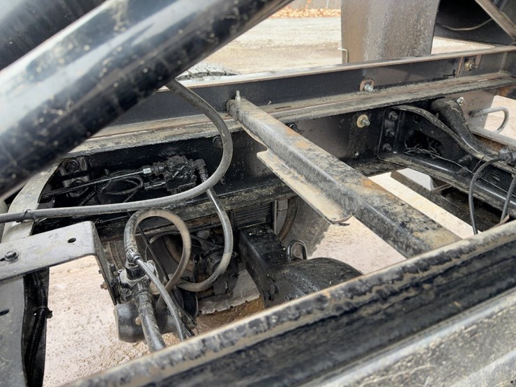 2013-ford-f750-xl-image-16