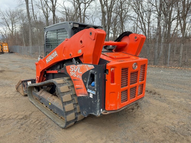 2020-kubota-svl95-2s-image-3