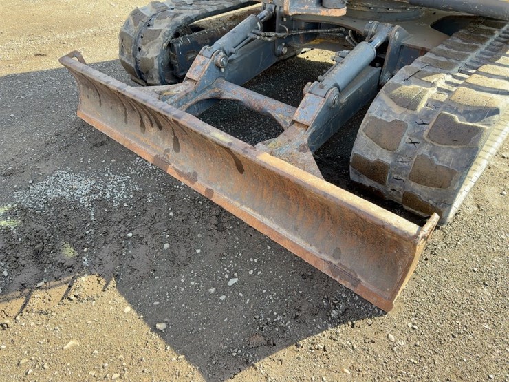 2019-doosan-dx85r-3-image-17