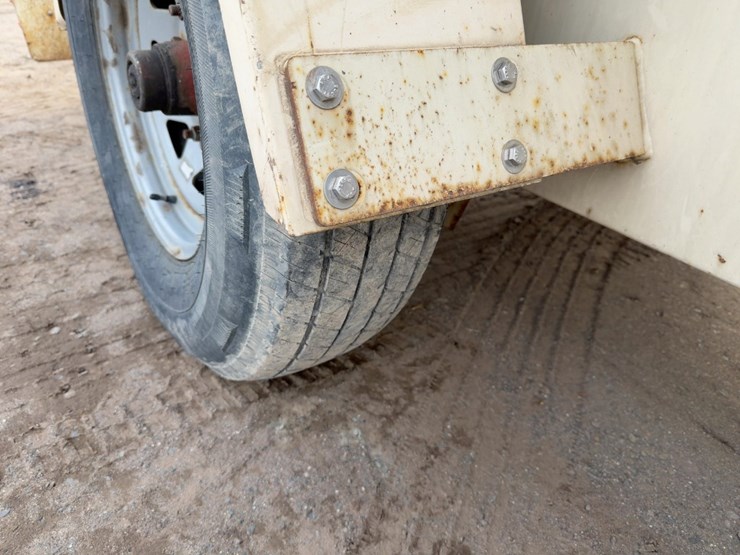 2014-finn-t60t-image-9