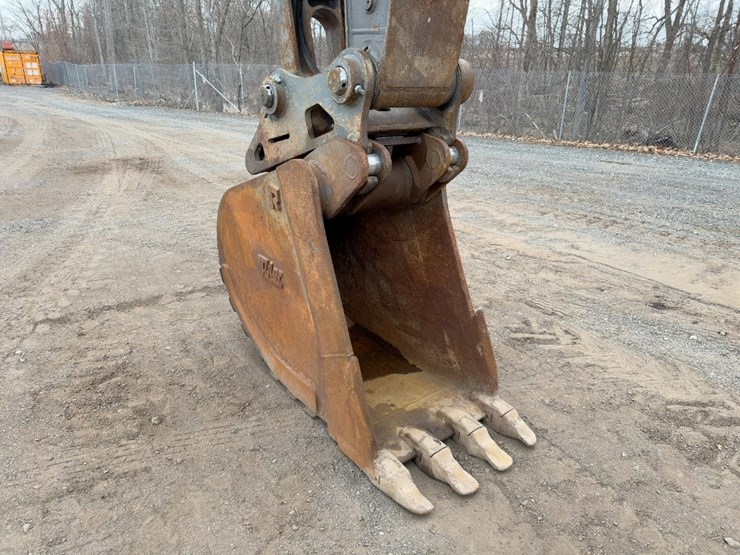 2013-volvo-ec300dl-image-12