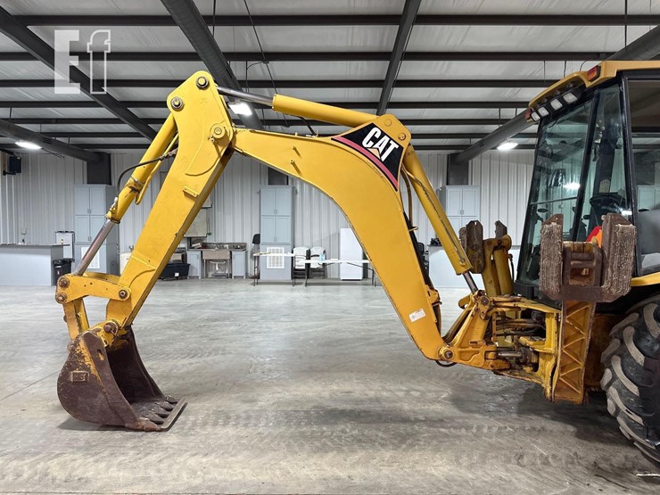 2001-caterpillar-420d-image-13