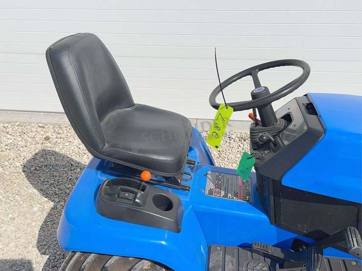 new-holland-gt22-image-17