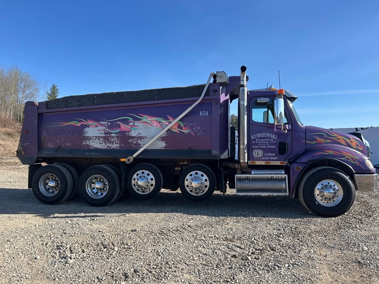 2010-massey-ferguson-8-image-6