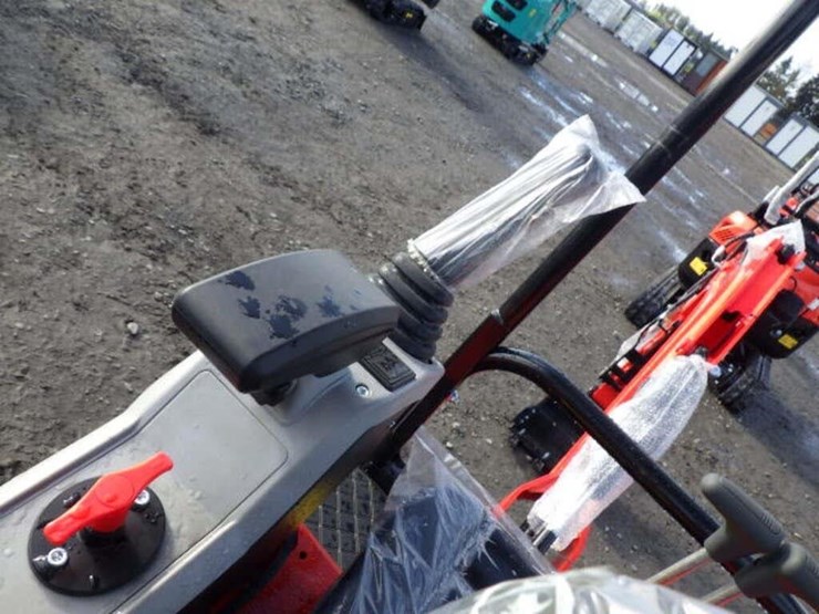 2026-tpm-tpm-18hs-hydraulic-excavator-image-23