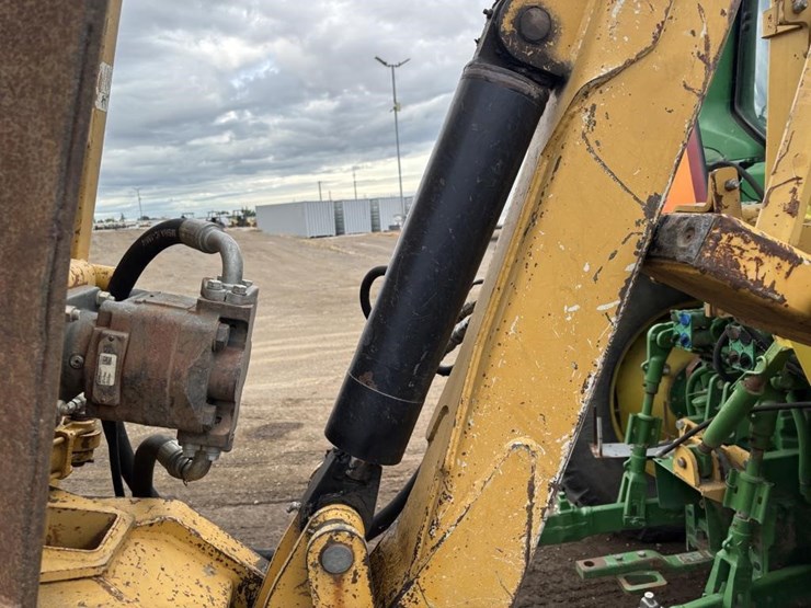 2008-john-deere-7130-image-11