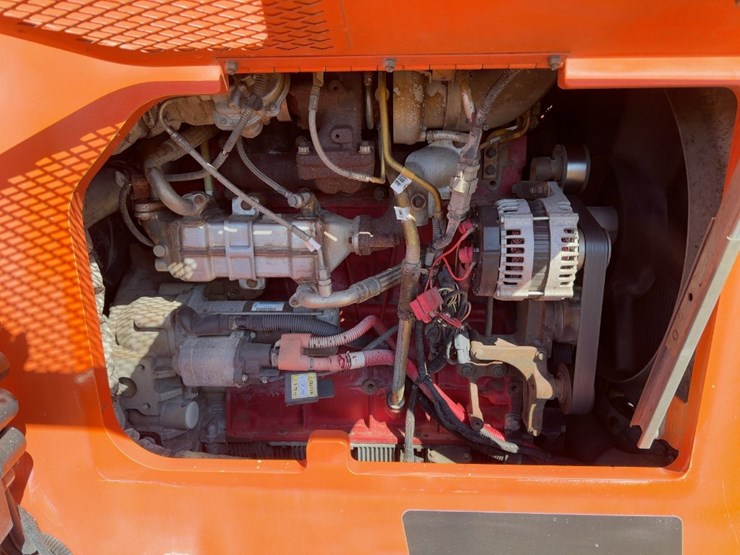 2016-sky-trak-6042-image-16