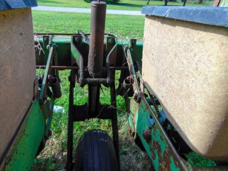 john-deere-7000-image-13