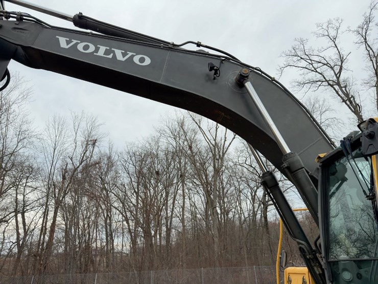 2013-volvo-ec300dl-image-15