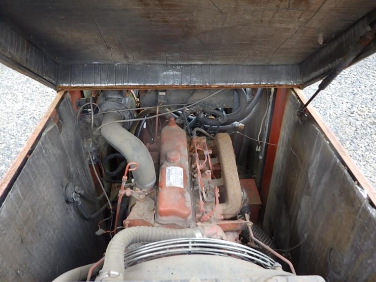 ditch-witch-fluid-pac-85-image-8