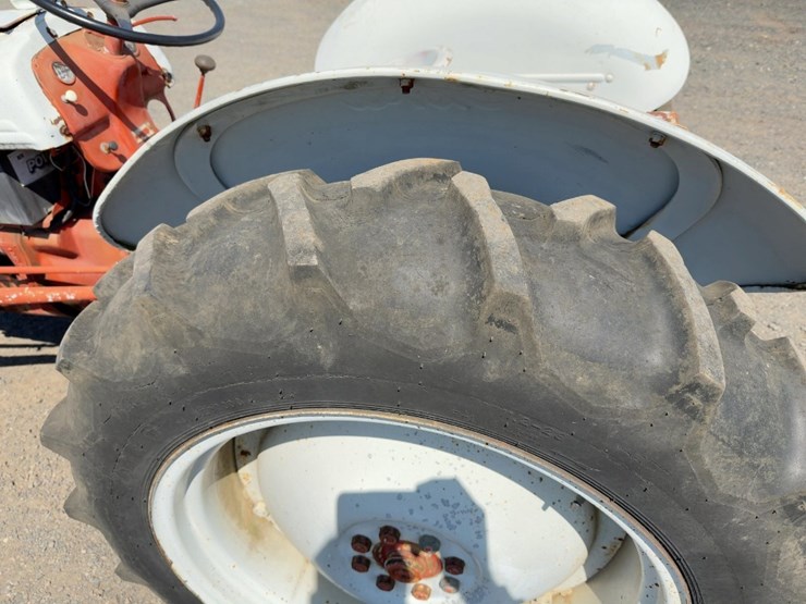 ford-tractor-image-10