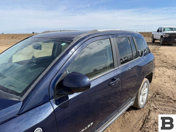 2014-jeep-compass-image-13