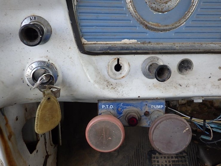 1961-ford-f600-image-21