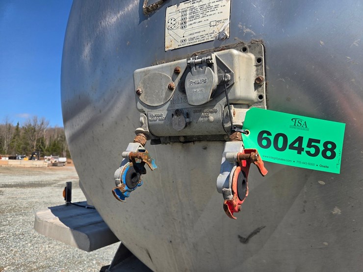 1978-walker-tanker-image-9