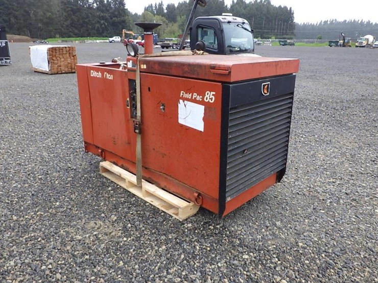 ditch-witch-fluid-pac-85-image-1