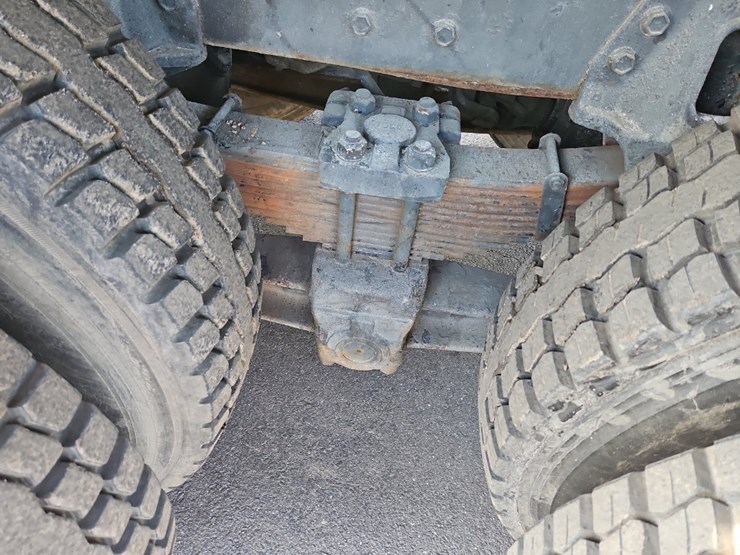 1997-international-2674-image-18