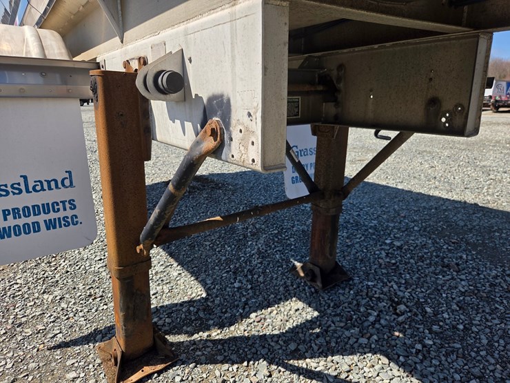 1978-walker-tanker-image-27