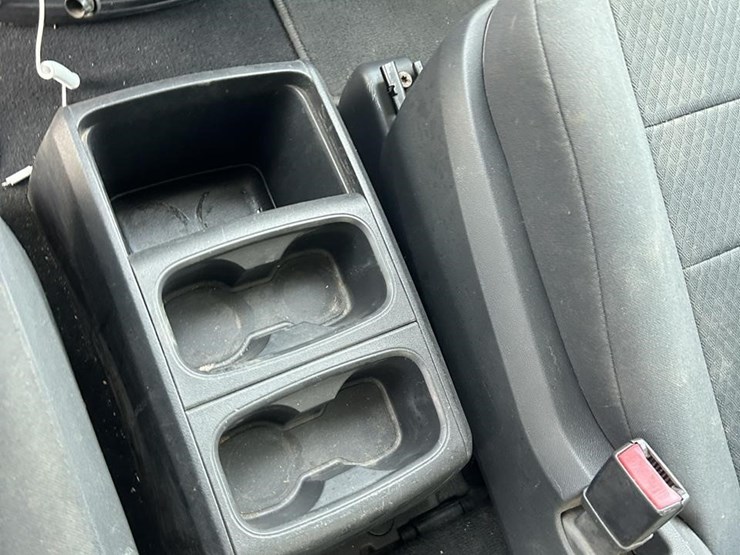 2010-dodge-grand-caravan-sxt-image-15