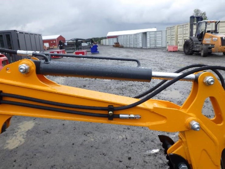 2026-vicsec-15-hydraulic-excavator-image-12