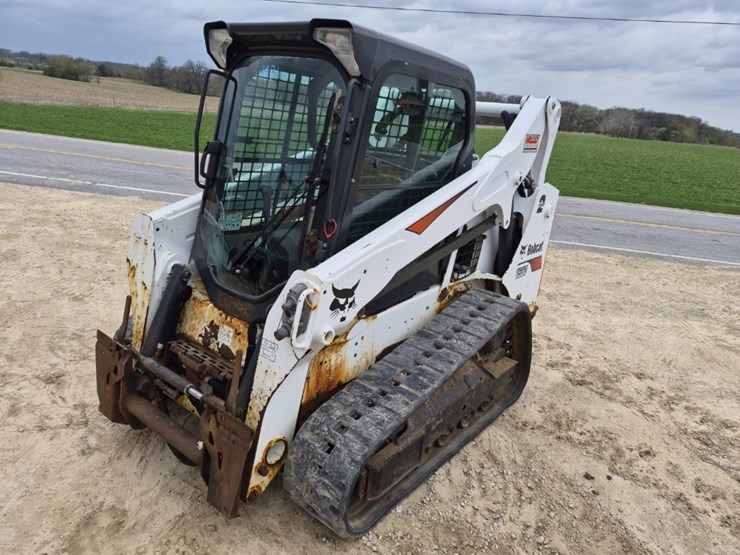 2018-bobcat-t590-image-2