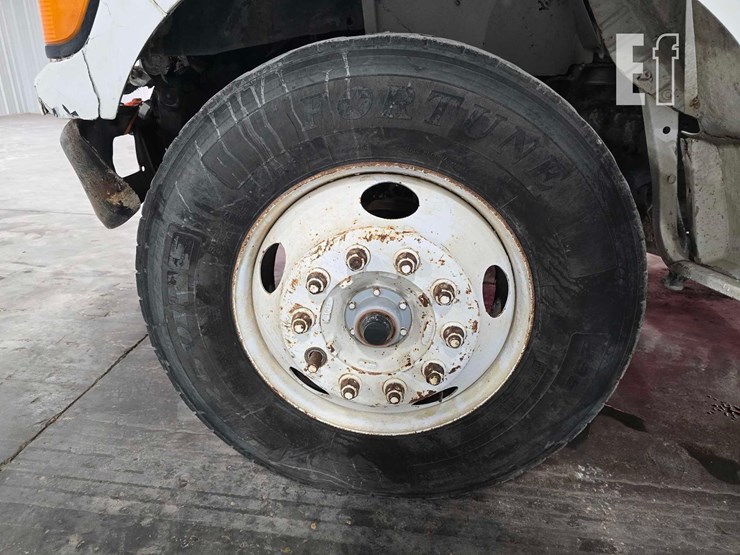 2000-ford-f650-sd-image-24